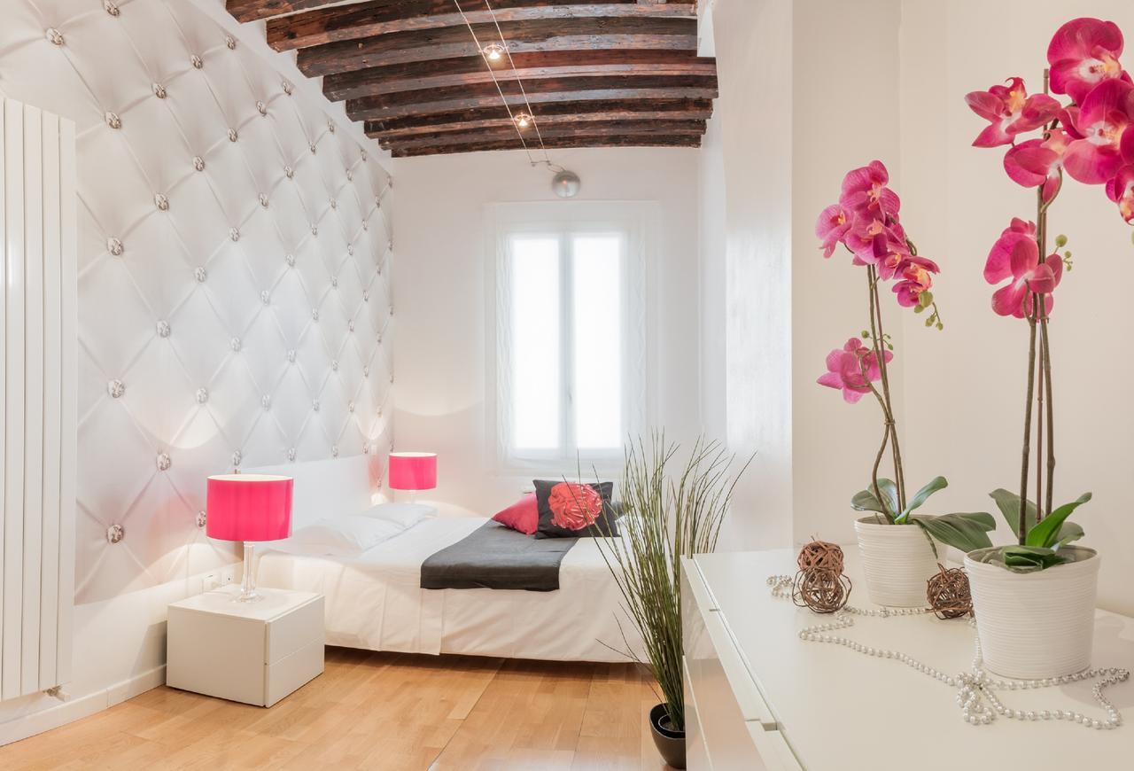 Rialto Apartments Whit Lift Veneza Exterior foto