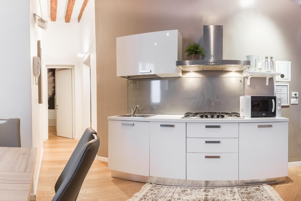 Rialto Apartments Whit Lift Veneza Exterior foto